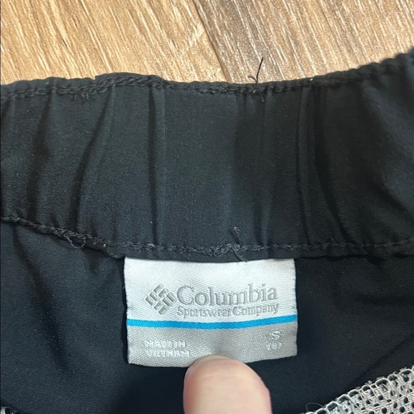Columbia boys small PFG Omni shade black pull on shorts size Small (8) - Picture 4 of 9